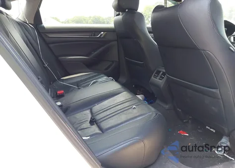 2018 Honda Accord Ex-L z USA, uszkodzony, nr VIN 1HGCV1F57JA095080